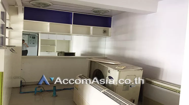  1  Office Space For Rent in Sukhumvit ,Bangkok MRT Queen Sirikit National Convention Center AA17042